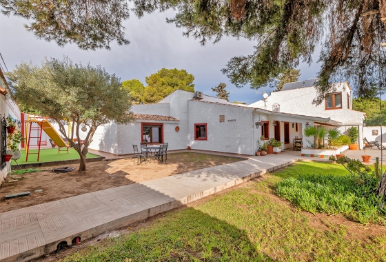 Resale - Villa - Orihuela Costa - Lomas de Cabo Roig