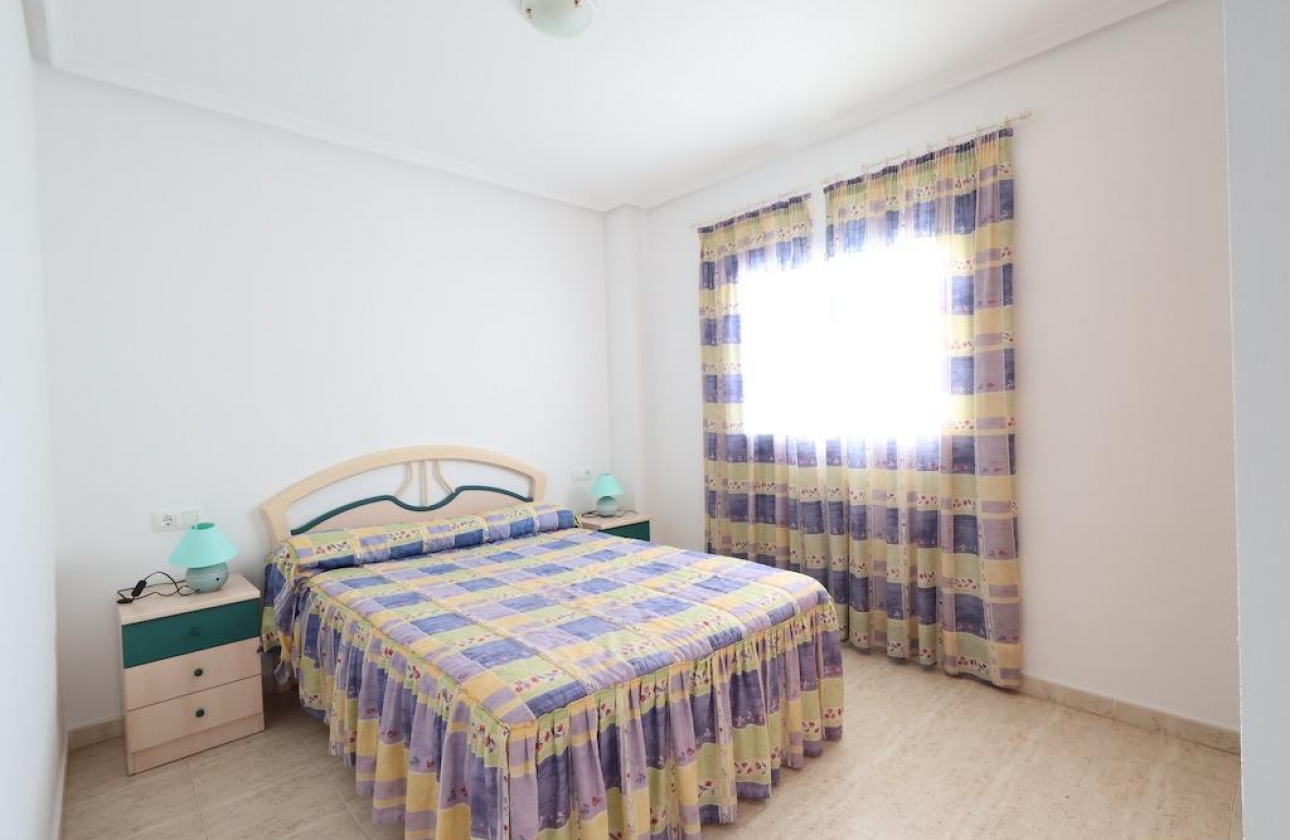 Resale - Apartment - Torrevieja - La Mata