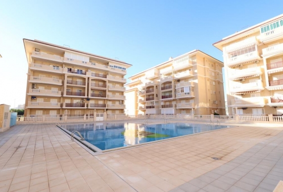 Resale - Apartment - Torrevieja - La Mata