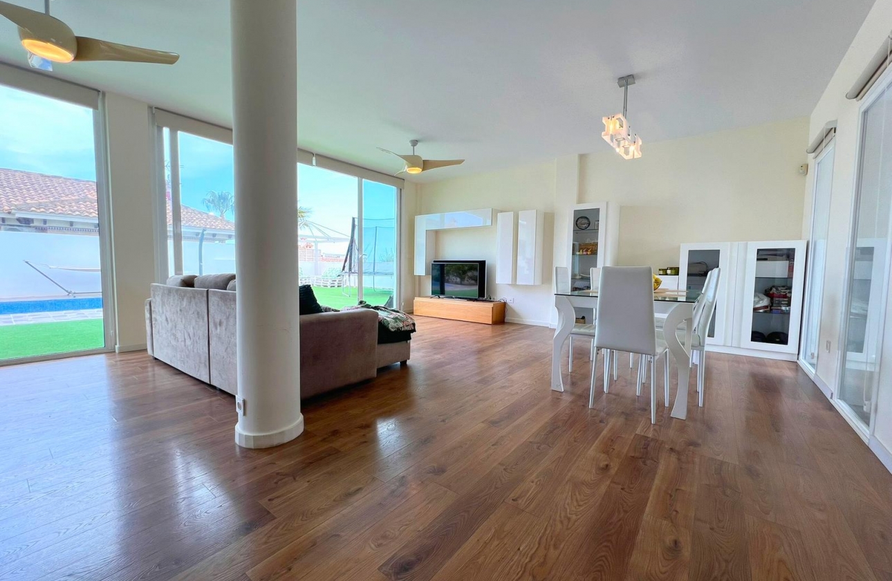 Reventa - Villa - San Fulgencio