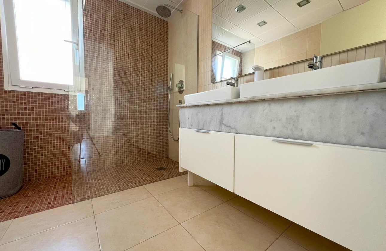 Reventa - Villa - San Fulgencio