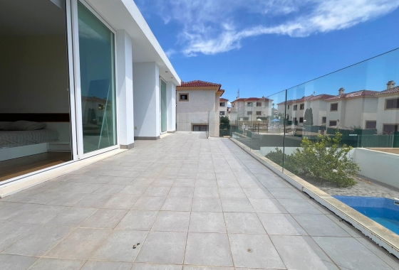 Reventa - Villa - San Fulgencio