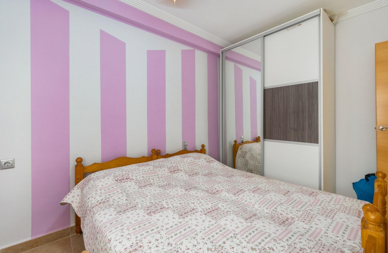 Resale - Apartment - Torrevieja - Los Europeos