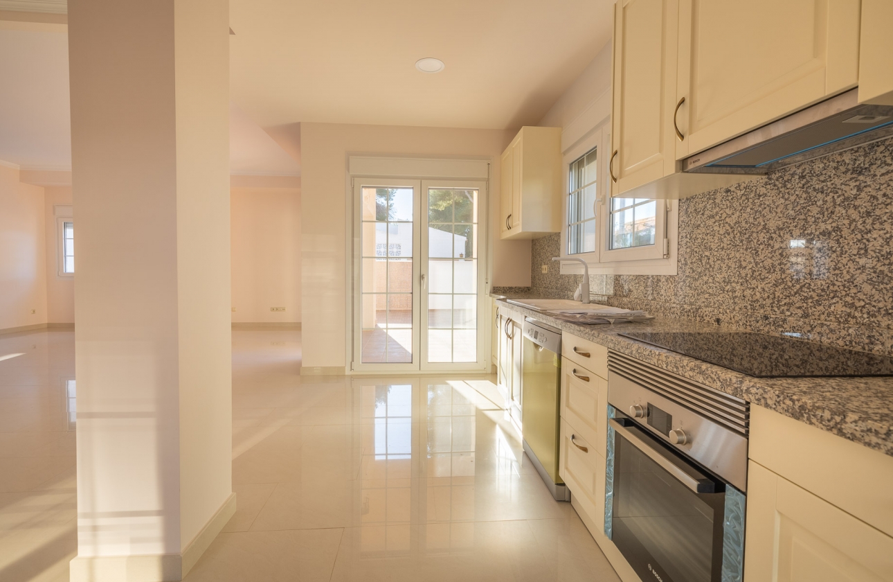 Rynek wtórny - Villa - Orihuela Costa - Cabo Roig