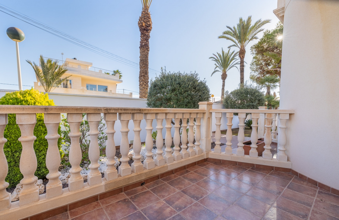 Rynek wtórny - Villa - Orihuela Costa - Cabo Roig