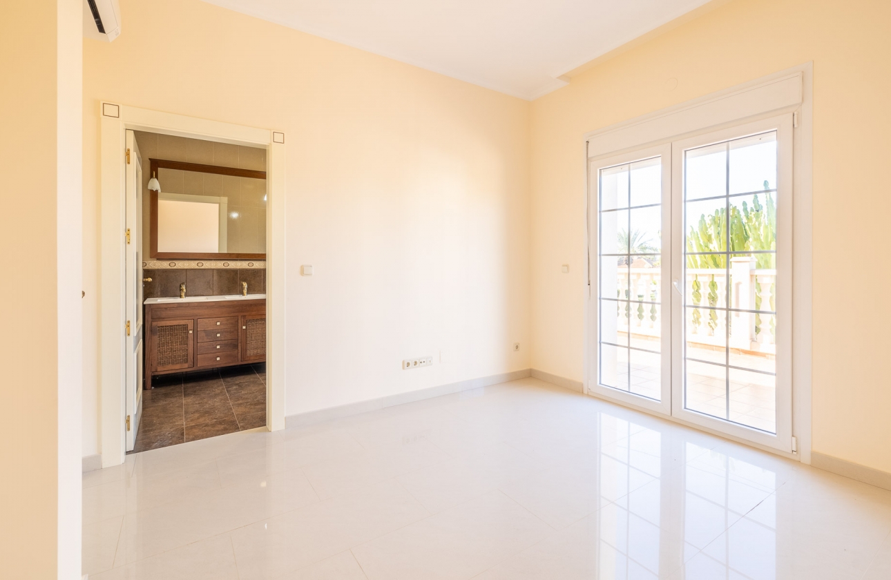 Rynek wtórny - Villa - Orihuela Costa - Cabo Roig