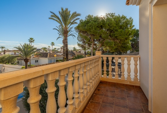 Rynek wtórny - Villa - Orihuela Costa - Cabo Roig