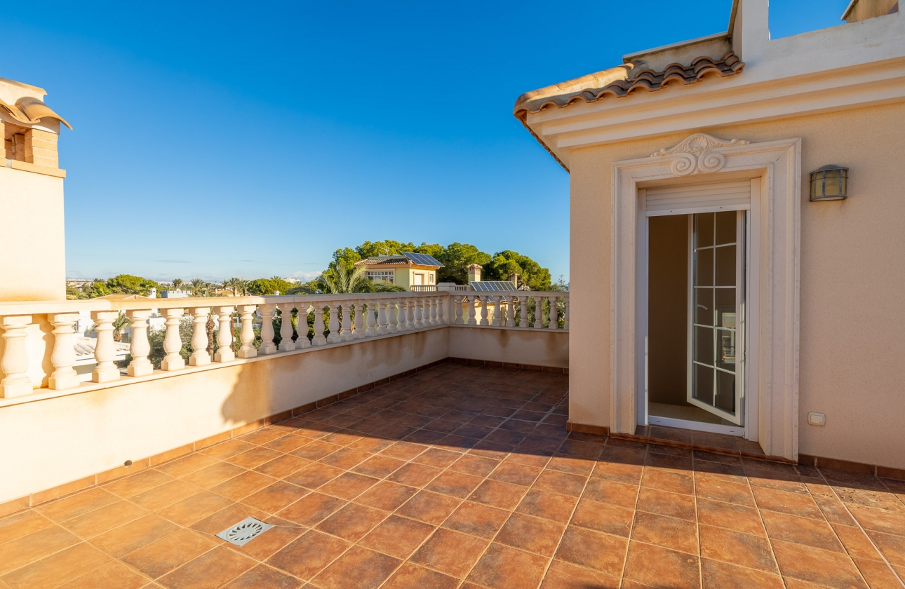Rynek wtórny - Villa - Orihuela Costa - Cabo Roig