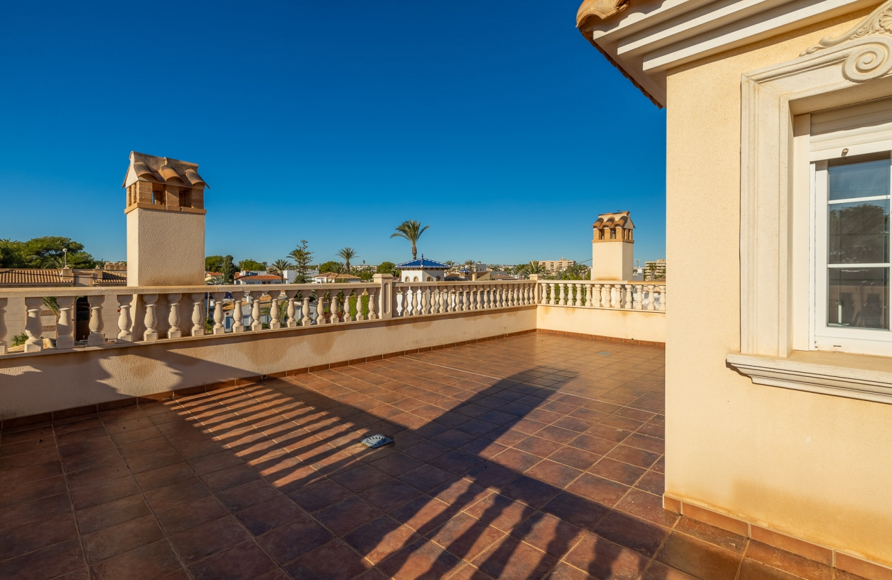 Rynek wtórny - Villa - Orihuela Costa - Cabo Roig