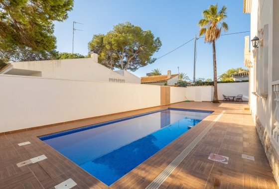 Rynek wtórny - Villa - Orihuela Costa - Cabo Roig