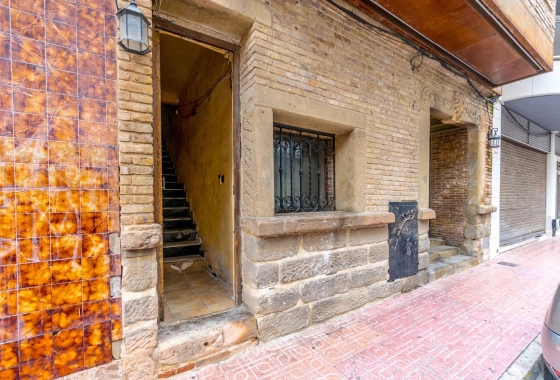 Rynek wtórny - Nieruchomość komercyjna - Torrevieja - Playa del Cura