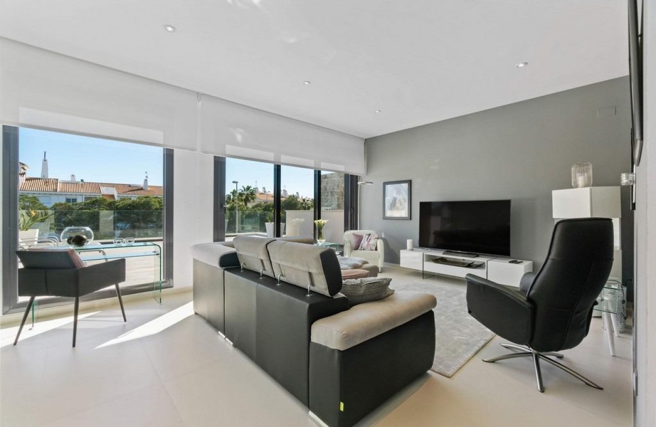 Rynek wtórny - Villa - Orihuela Costa - Campoamor