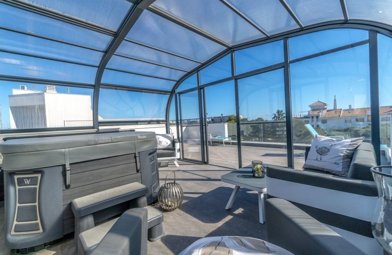 Rynek wtórny - Villa - Orihuela Costa - Campoamor