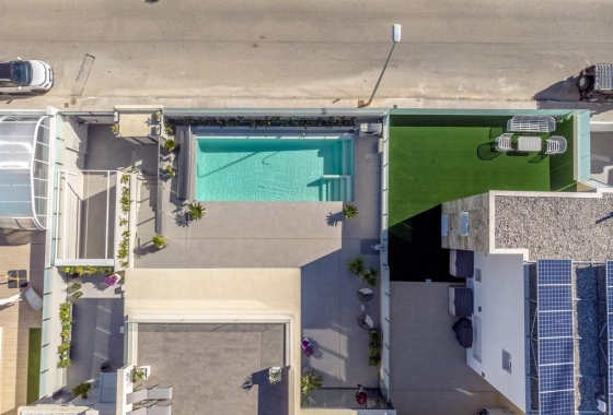 Rynek wtórny - Villa - Orihuela Costa - Campoamor