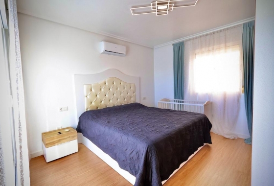 Resale - Villa - San Miguel de Salinas - Residencial los flamencos