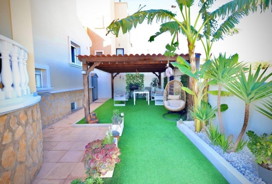 Resale - Villa - San Miguel de Salinas - Residencial los flamencos