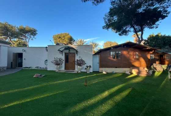 Rynek wtórny - Villa - Orihuela Costa - Altos de Campoamor