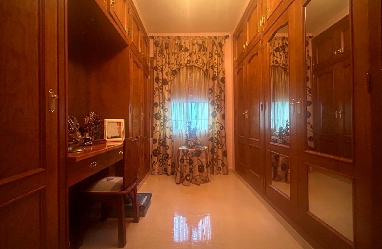 Rynek wtórny - Villa - Orihuela Costa - Altos de Campoamor