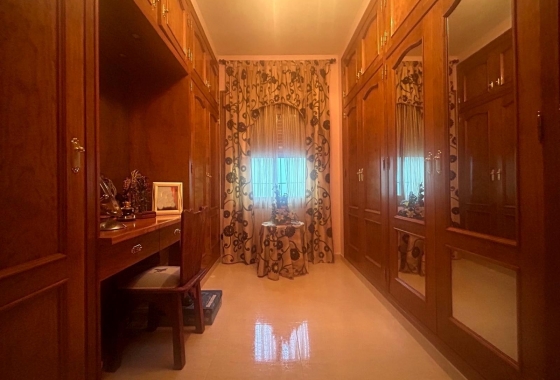 Rynek wtórny - Villa - Orihuela Costa - Altos de Campoamor