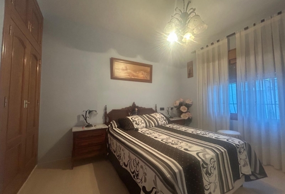 Rynek wtórny - Villa - Orihuela Costa - Altos de Campoamor