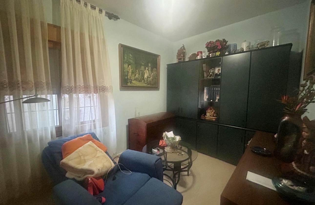 Rynek wtórny - Villa - Orihuela Costa - Altos de Campoamor