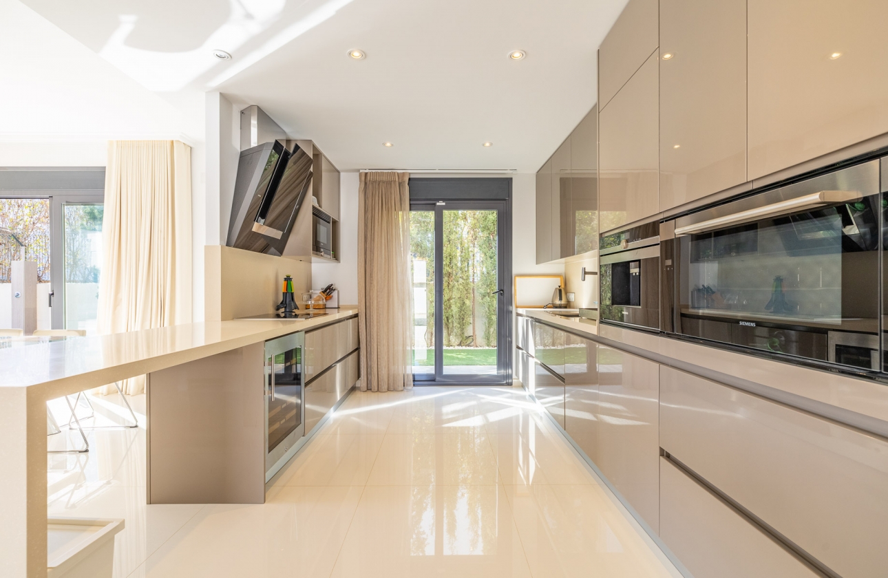 Rynek wtórny - Villa - Orihuela Costa - Campoamor