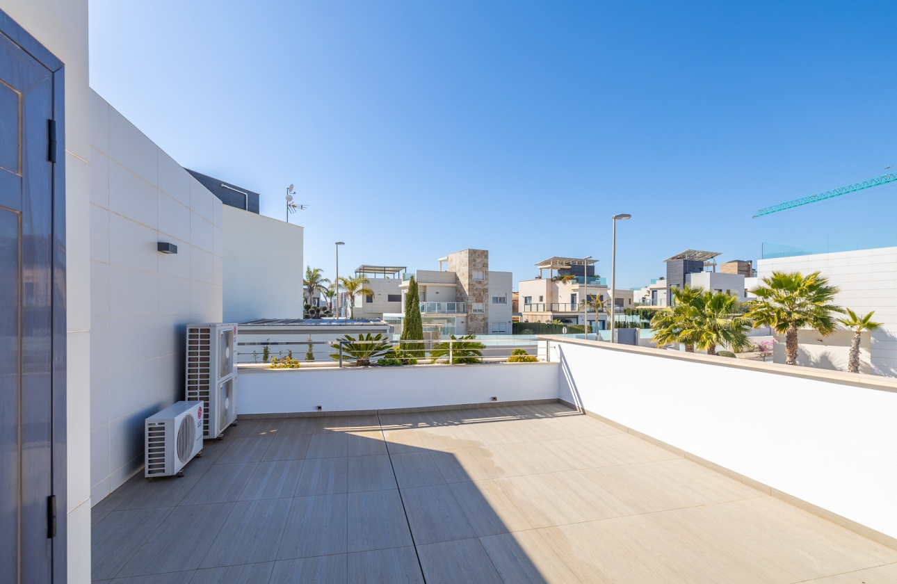 Rynek wtórny - Villa - Orihuela Costa - Campoamor