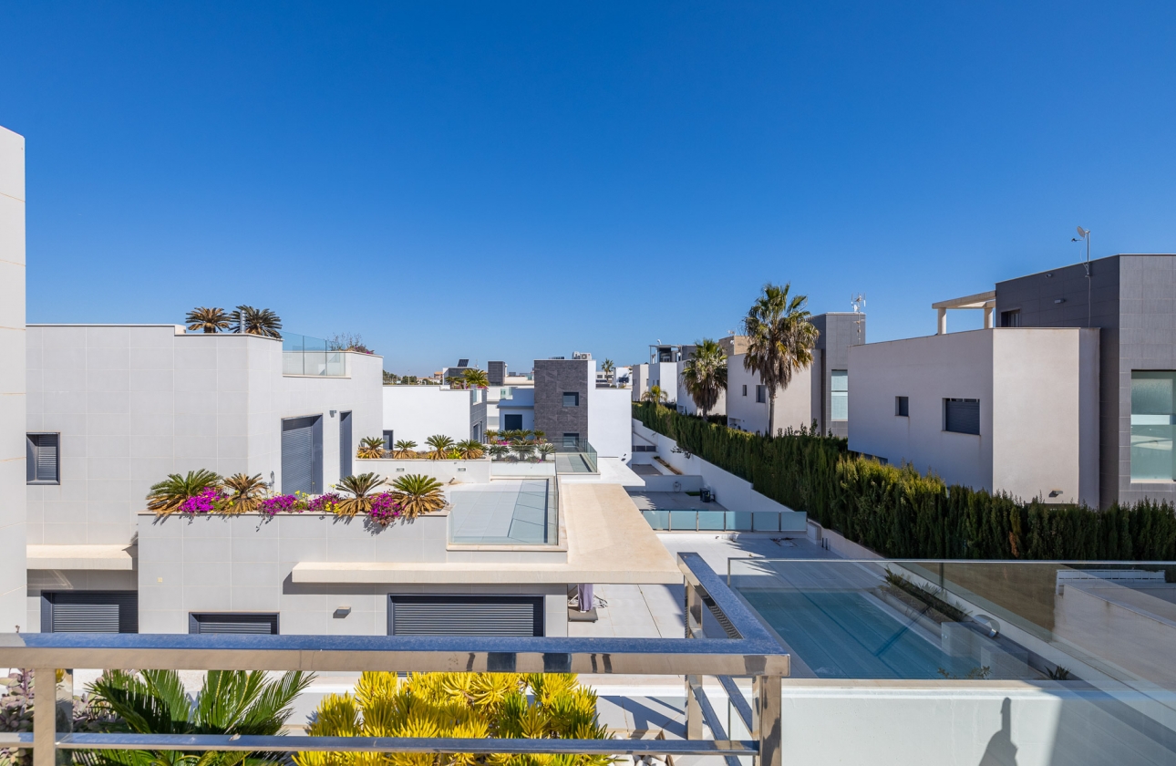 Rynek wtórny - Villa - Orihuela Costa - Campoamor