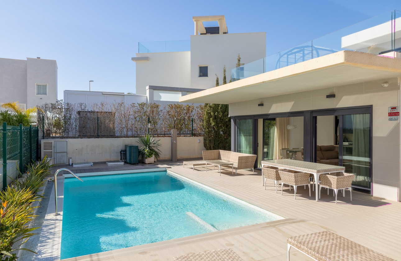 Rynek wtórny - Villa - Orihuela Costa - Campoamor