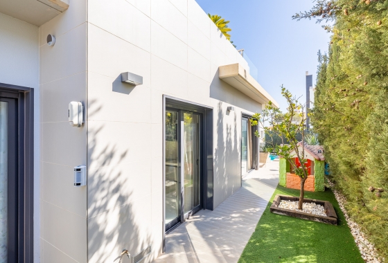 Rynek wtórny - Villa - Orihuela Costa - Campoamor