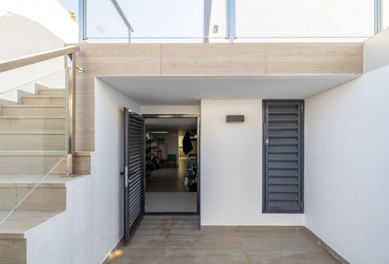 Rynek wtórny - Villa - Orihuela Costa - Campoamor