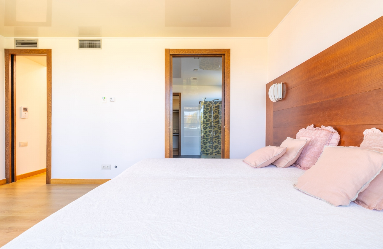 Rynek wtórny - Villa - Orihuela Costa - La Zenia