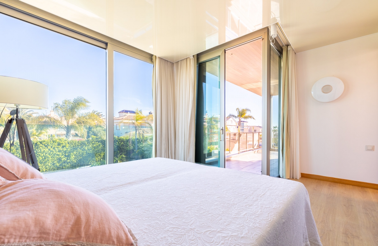 Rynek wtórny - Villa - Orihuela Costa - La Zenia