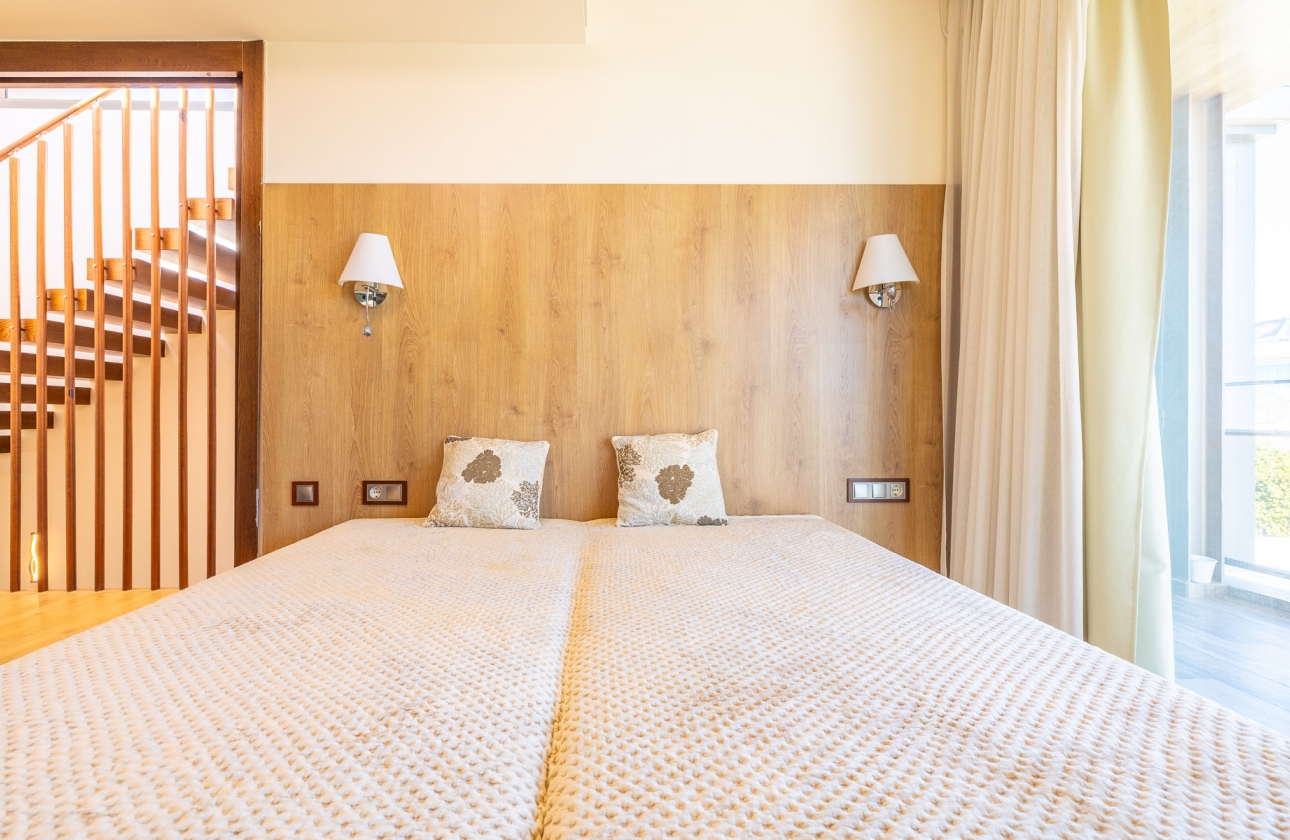 Rynek wtórny - Villa - Orihuela Costa - La Zenia