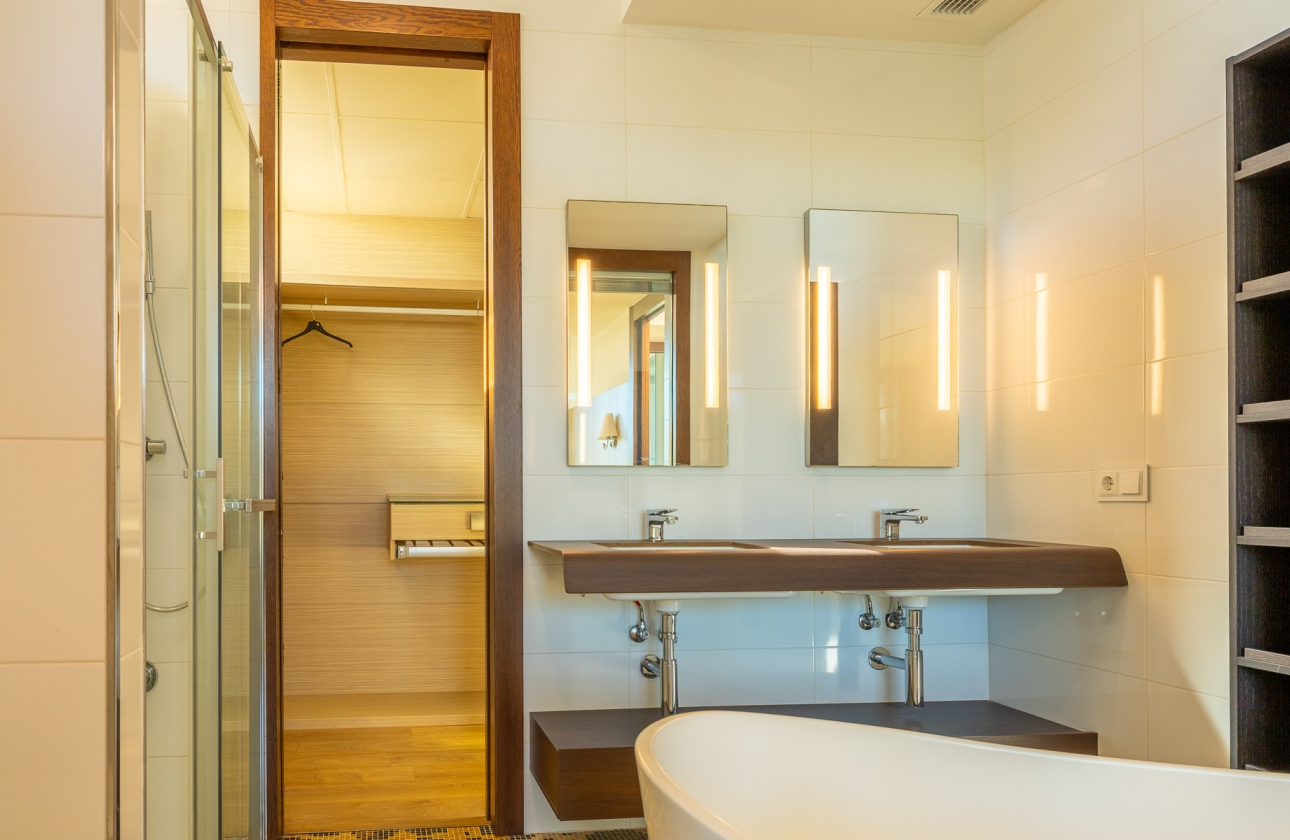 Rynek wtórny - Villa - Orihuela Costa - La Zenia