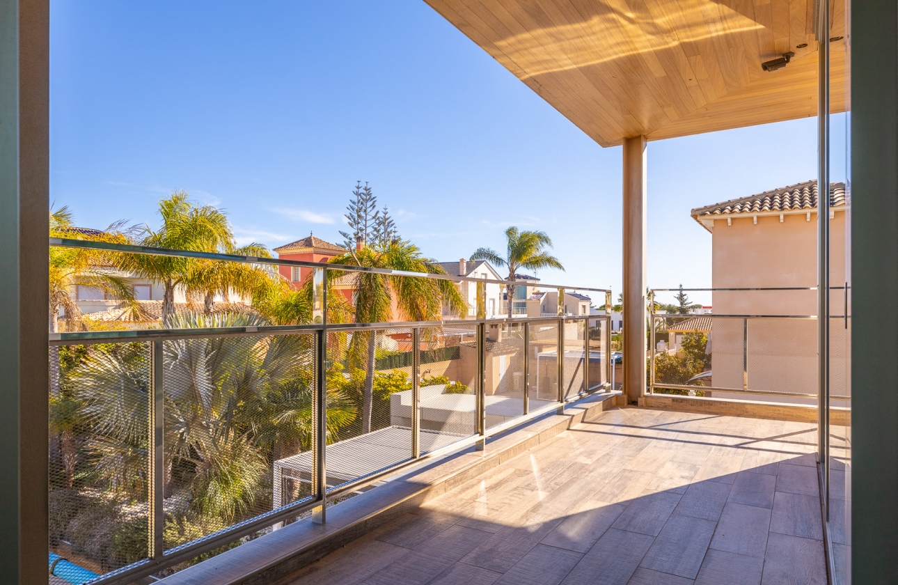 Rynek wtórny - Villa - Orihuela Costa - La Zenia