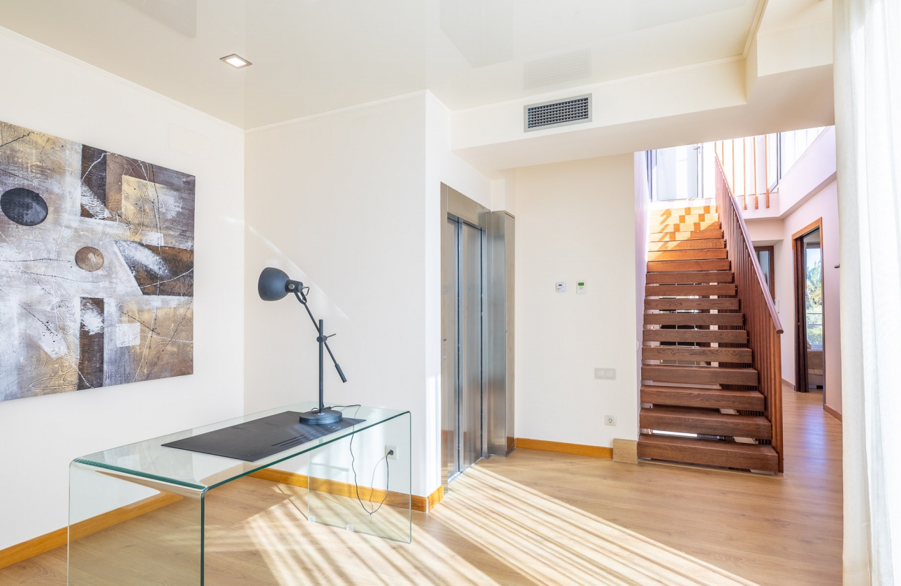 Rynek wtórny - Villa - Orihuela Costa - La Zenia