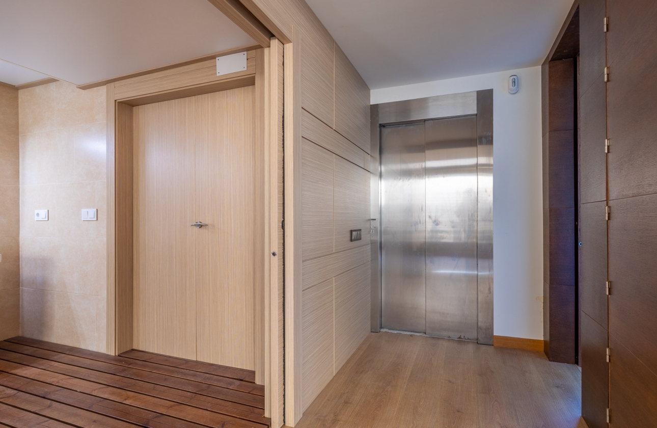 Rynek wtórny - Villa - Orihuela Costa - La Zenia