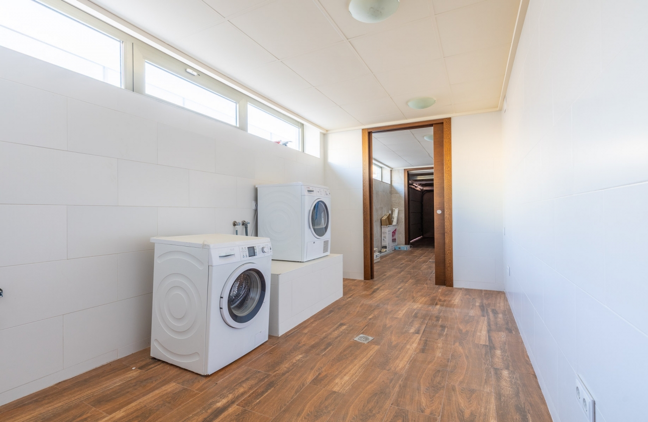 Rynek wtórny - Villa - Orihuela Costa - La Zenia