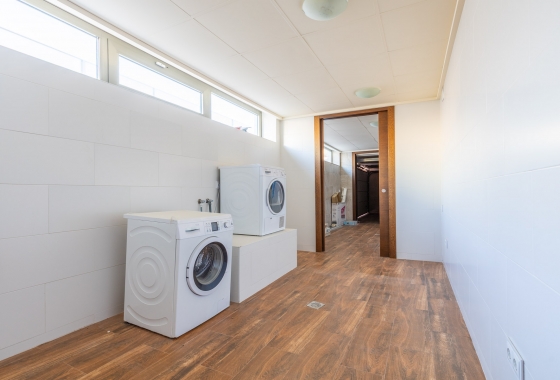 Rynek wtórny - Villa - Orihuela Costa - La Zenia