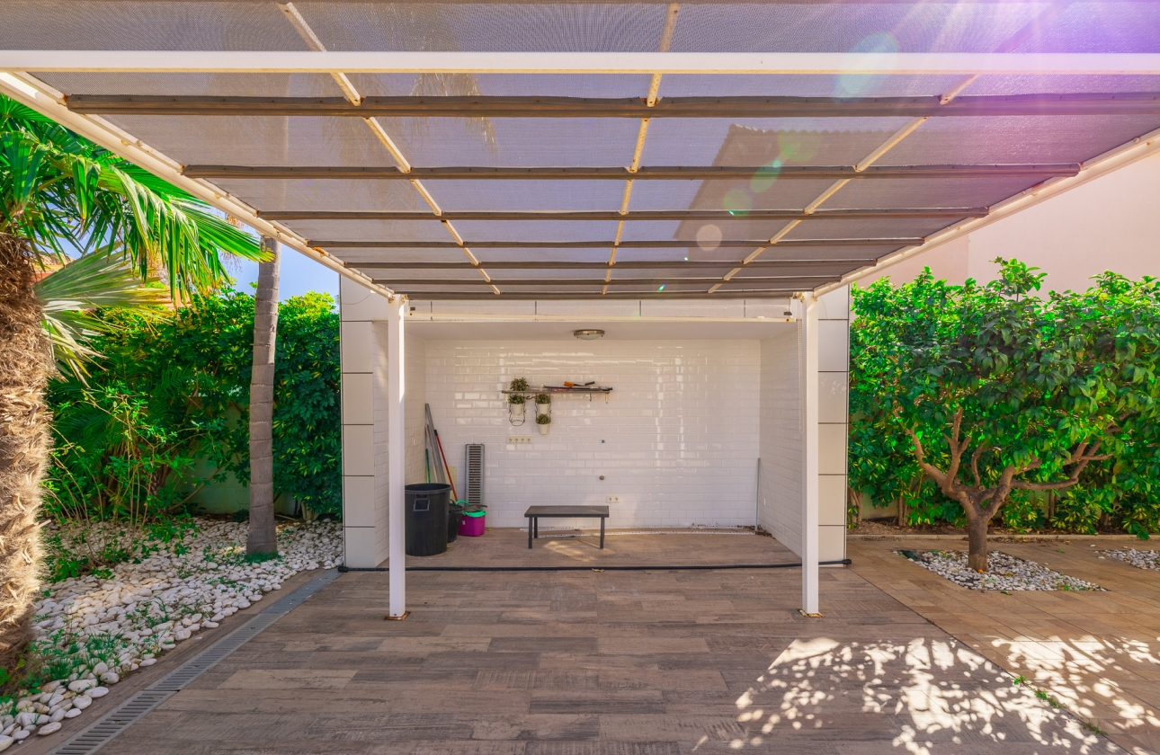 Rynek wtórny - Villa - Orihuela Costa - La Zenia