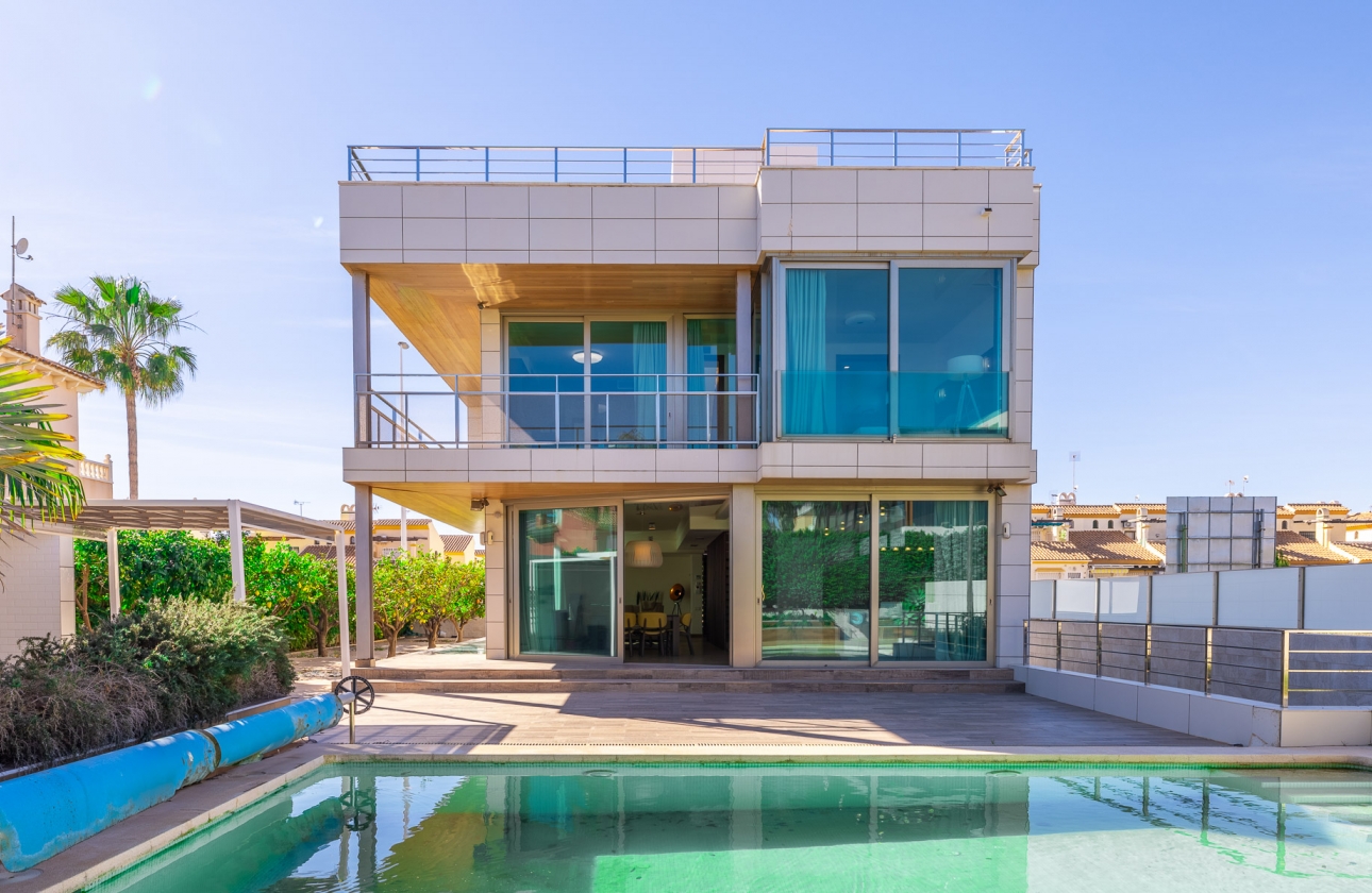 Rynek wtórny - Villa - Orihuela Costa - La Zenia