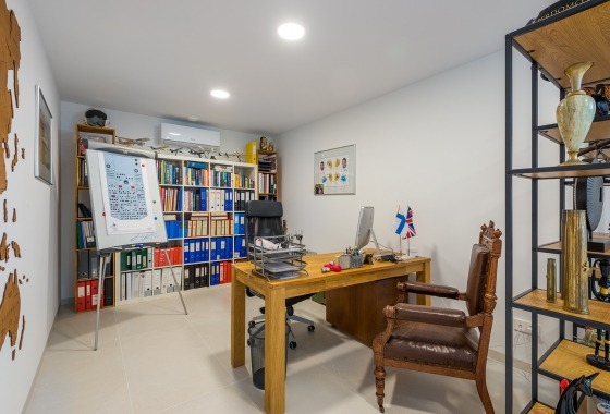 Rynek wtórny - Villa - Orihuela Costa - Las Colinas Golf