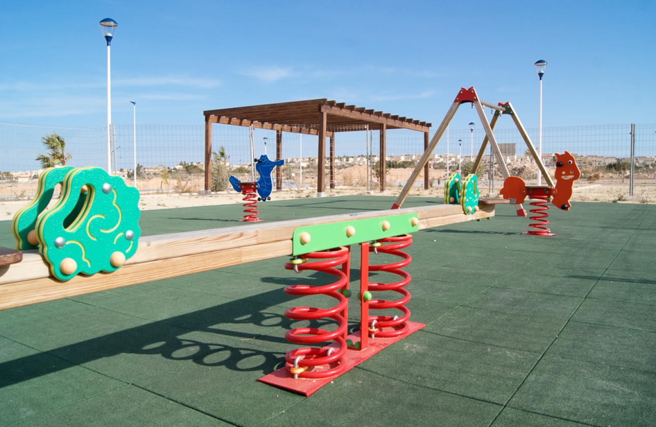 Rynek pierwotny - Szeregowiec - Santa Pola - Gran Alacant