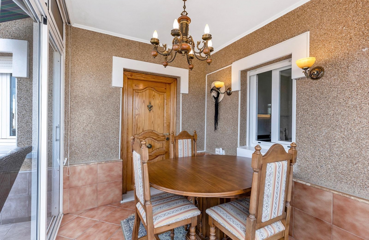 Rynek wtórny - Villa - Torrevieja - Los Balcones