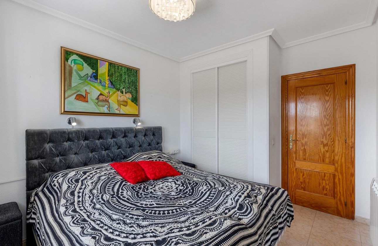 Rynek wtórny - Villa - Torrevieja - Los Balcones