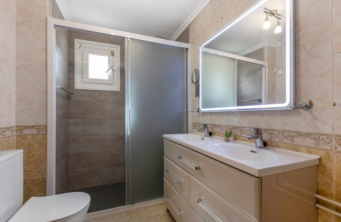 Rynek wtórny - Villa - Torrevieja - Los Balcones