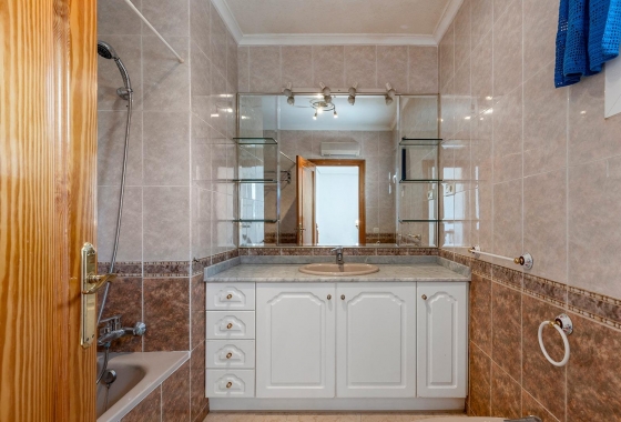 Rynek wtórny - Villa - Torrevieja - Los Balcones