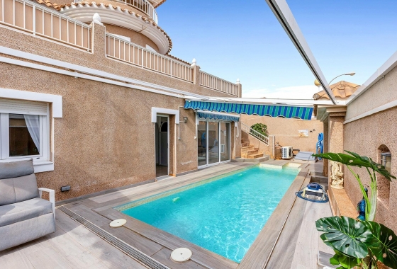 Rynek wtórny - Villa - Torrevieja - Los Balcones