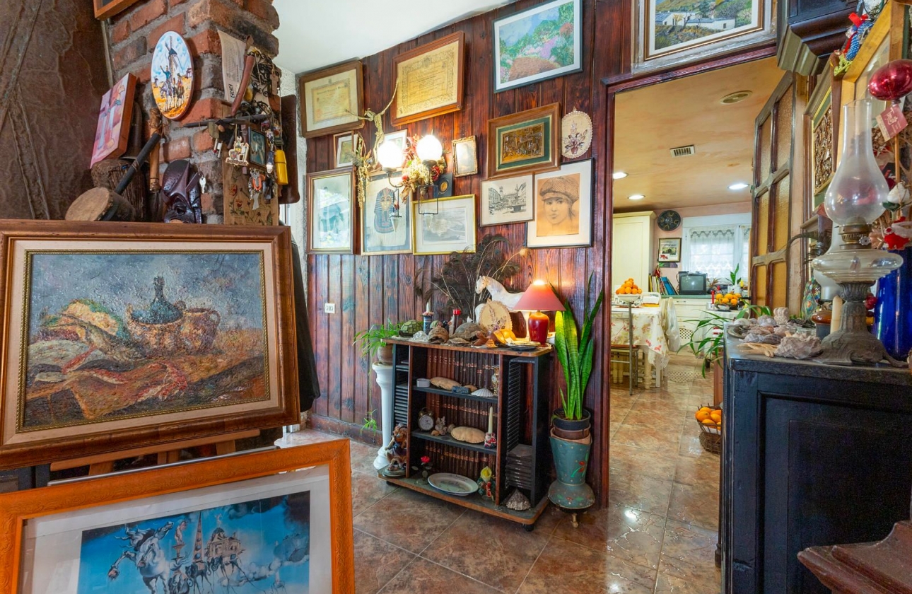 Rynek wtórny - Villa - Orihuela Costa - Lomas de Cabo Roig